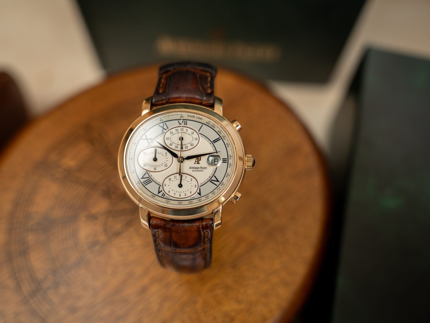 Brown crocodile strap